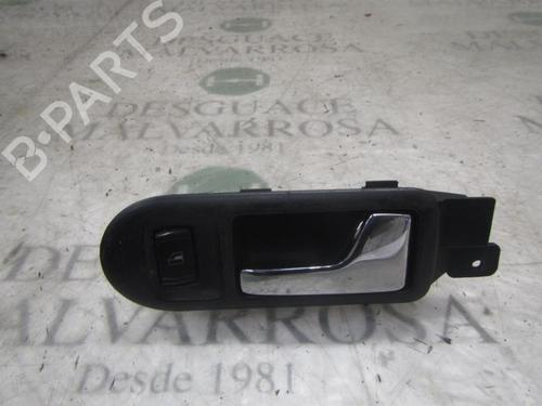 Poignée intérieure avant droite VW PASSAT B5 (3B2) [1996-2001]  3831002