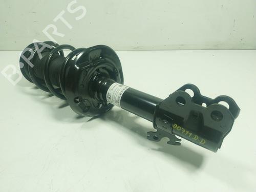 Used Right front shock absorber Right front shock absorber TOYOTA YARIS CROSS (MXP_) 1.5 Hybrid (MXPJ10) (116 hp) 19302895 19302895