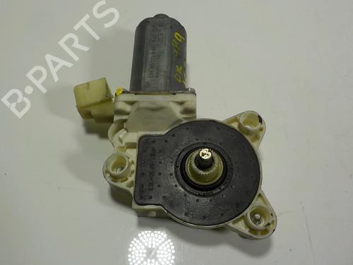 Used Left front window motor MERCEDES-BENZ CLS (C219) CLS 320 CDI (219.322) (224 hp) 13208642