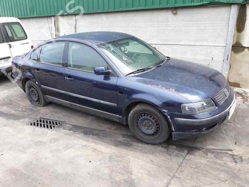 Right front indicator VW PASSAT B5 (3B2) 1.9 TDI | BP6301577C33  - Image 8