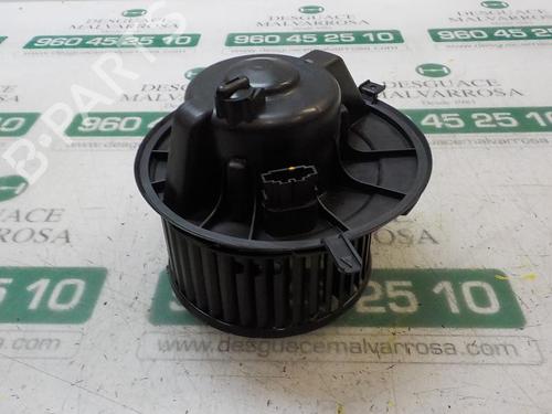 Used Heater blower motor AUDI A3 Sportback (8PA) 1.6 TDI (105 hp) 3868247