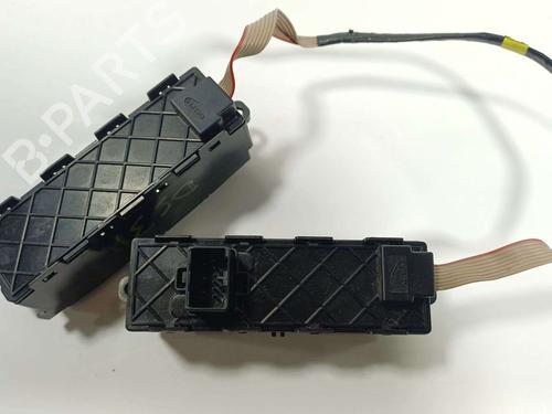 Switch JAGUAR XE (X760) 2.0 D | BP39478215I30 - Image 2
