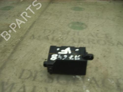 Used Switch HYUNDAI ELANTRA III (XD) 2.0 CRDi (113 hp) 4031228