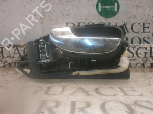 Portiergreep binnen links achter PEUGEOT 307 (3A/C) 2.0 HDi 135 (136 hp) 3801702