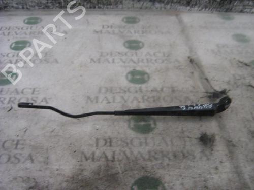 Used Front windshield wiper arm Front windshield wiper arm CITROËN XSARA (N1) 2.0 HDi 90 (90 hp) 3793812 3793812