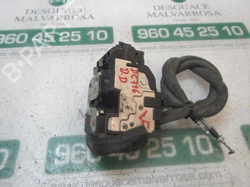 Used Front right lock NISSAN NV200 / EVALIA Bus [2010-2025]  3879609