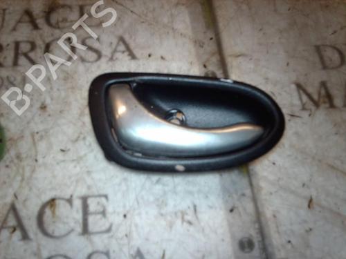 Used Rear left interior door handle NISSAN PRIMERA (P12) 2.2 Di (126 hp) 3740205
