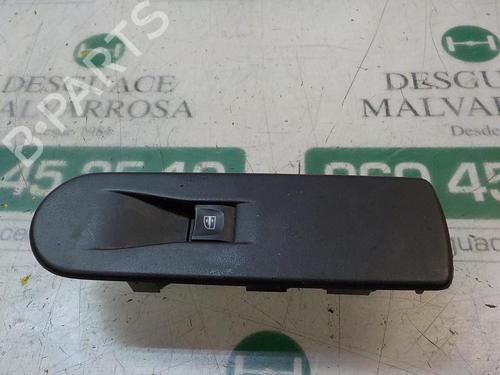 Used Right front window switch Right front window switch RENAULT CLIO IV (BH_) 1.5 dCi 75 (75 hp) 3868274 3868274