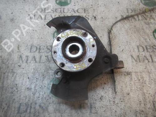 Used Left front steering knuckle Left front steering knuckle FIAT LINEA (323_, 110_) 1.3 D Multijet (323AXB11, 323AXB1A) (90 hp) 3844303 3844303