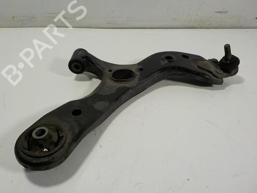 Used Right front suspension arm Right front suspension arm LEXUS CT (ZWA10_) 200h (ZWA10_) (99 hp) 12169485 12169485