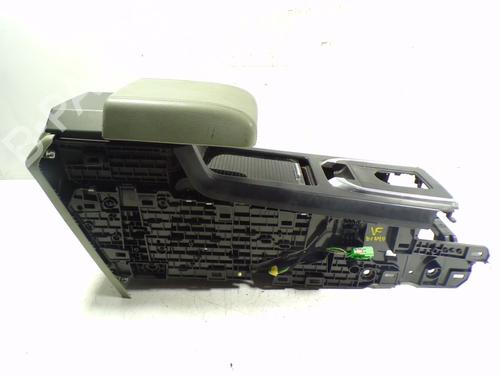 Used Armrest / Center console Armrest / Center console 9146124 9146124