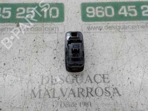 Right rear window switch TOYOTA COROLLA Verso (ZER_, ZZE12_, R1_) 2.2 D-4D (AUR10_, AUR10R) | BP4715636I28 