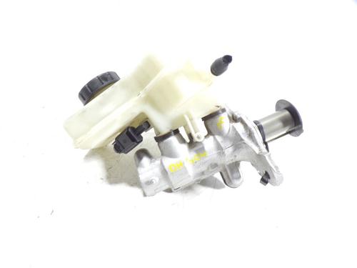 Used Brake master cylinder Brake master cylinder VW POLO VI (AW1, BZ1, AE1) 1.6 TDI (95 hp) 8237707 8237707