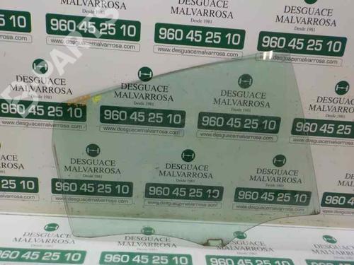 Used Rear right door window Rear right door window MERCEDES-BENZ B-CLASS Sports Tourer (W245) B 180 CDI (245.207) (109 hp) 4480166 4480166