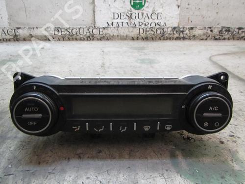 Used Climate control Climate control KIA CEE'D Hatchback (ED) [2006-2012] 3834400 3834400