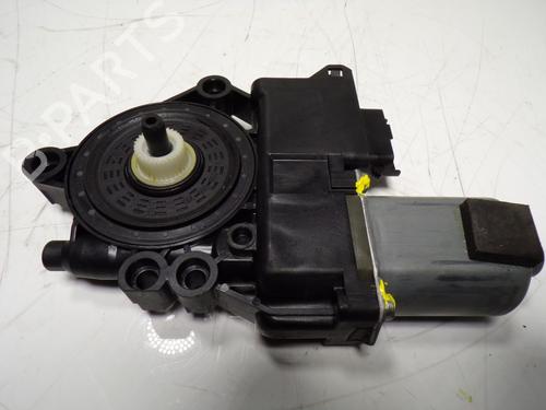 Used Right front window motor Right front window motor HYUNDAI i40 I (VF) 1.7 CRDi (116 hp) 13077295 13077295