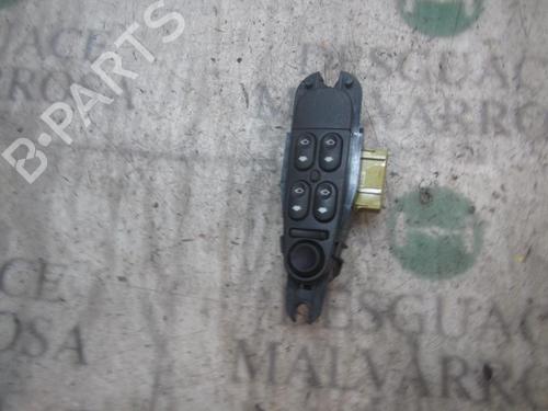 Used Left front window switch Left front window switch JAGUAR S-TYPE II (X200) 3.0 V6 (238 hp) 3832406 3832406