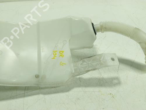 Used Windscreen washer tank Windscreen washer tank 27467607 27467607