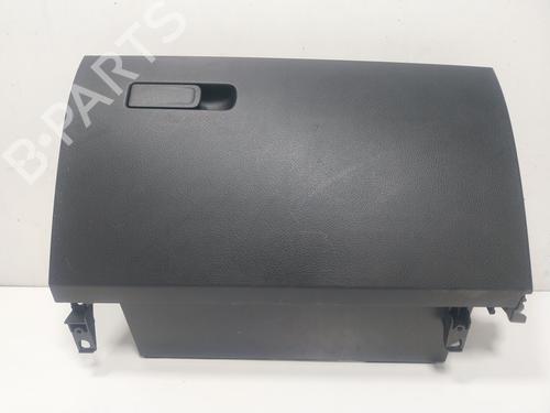 Used Glove box Glove box MERCEDES-BENZ A-CLASS (W177) A 250 e (177.086) (218 hp) 19429058 19429058