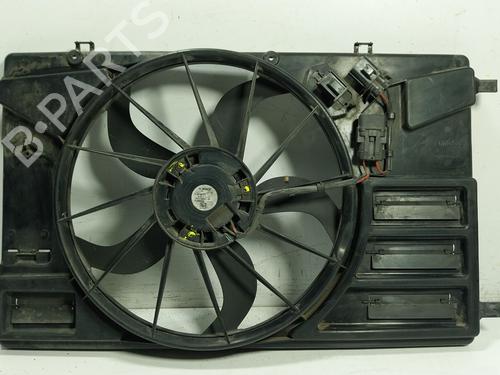 Used Radiator fan Radiator fan FORD TRANSIT CUSTOM V362 Van (FY, FZ) 2.2 TDCi (100 hp) 26007466 26007466