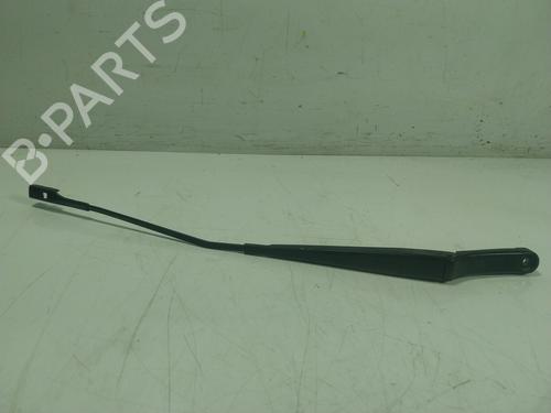 Used Front windshield wiper arm Front windshield wiper arm 20329349 20329349