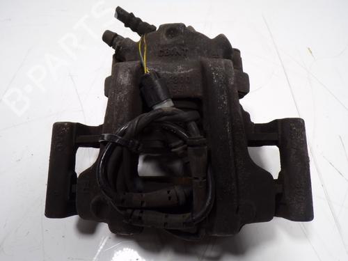 Used Left front brake caliper Left front brake caliper BMW 3 (F30, F80) 318 d (150 hp) 11554364 11554364