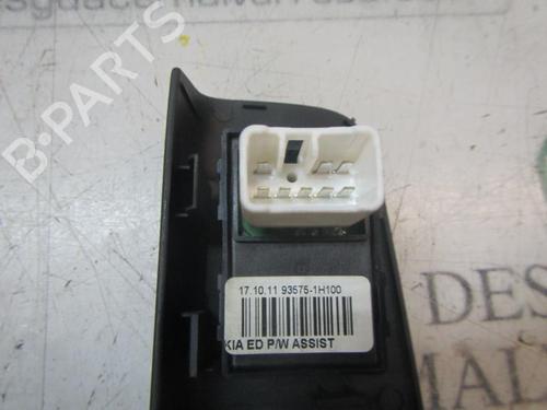 Left rear window switch KIA CEE'D SW (ED) | BP3992202I29 - Image 3