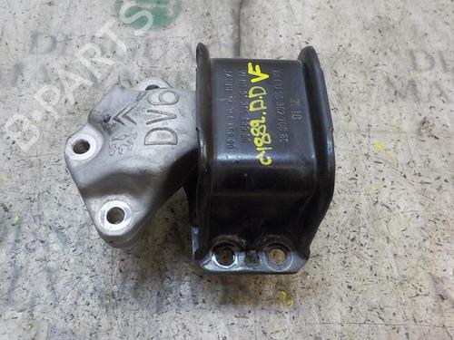 Used Engine mount PEUGEOT 308 I (4A_, 4C_) 1.6 HDi (109 hp) 9081286