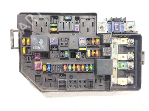 Used Fuse box Fuse box 39231008 39231008
