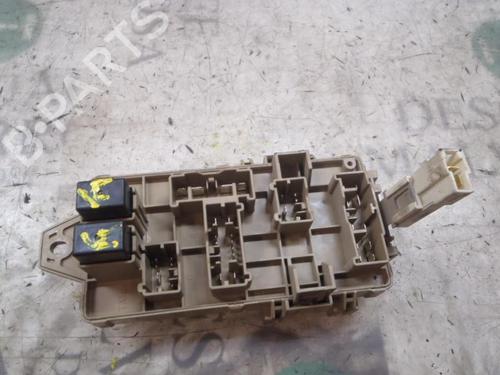 Used Fuse box SUBARU IMPREZA Saloon (GD) 2.0 i R AWD (GD9) (160 hp) 4017095