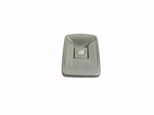 Used Left rear window switch Left rear window switch DACIA SANDERO II TCe 90 (B8M1, B8MA, B8AC) (90 hp) 9370863 9370863