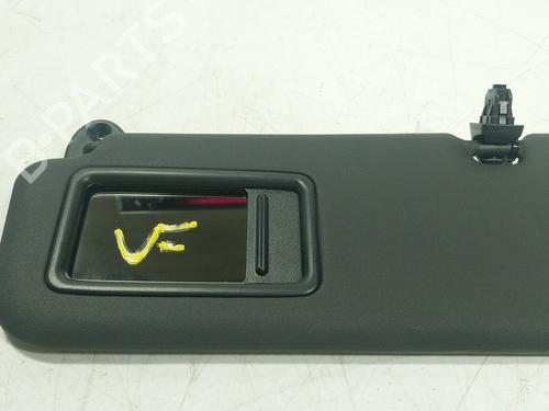 left-sun-visor-toyota-yaris-cross-mxp_-2020-31131427 main image