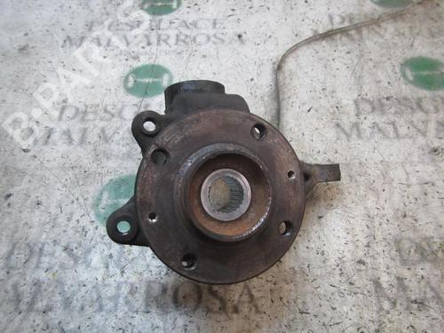 Used Left front steering knuckle PEUGEOT 306 (7B, N3, N5) 2.0 HDI 90 (90 hp) 3840301