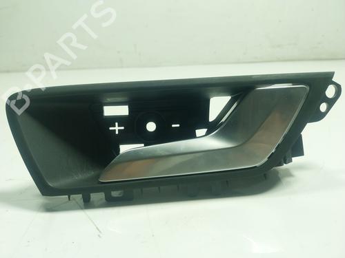 Used Front right interior door handle Front right interior door handle FORD FOCUS IV (HN) 1.5 EcoBoost (150 hp) 17960668 17960668