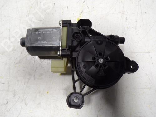 Used Left front window motor Left front window motor SEAT LEON (5F1) 1.6 TDI (90 hp) 8668409 8668409