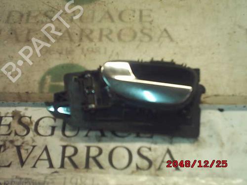 Used Front left interior door handle Front left interior door handle 3786616 3786616