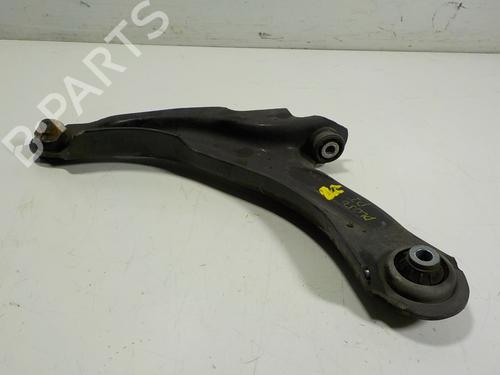 Used Left front suspension arm Left front suspension arm RENAULT CLIO IV (BH_) [2012-2021] 15226730 15226730