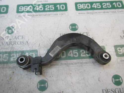 Brazo Suspension trasero izquierdo AUDI A3 Sportback (8PA) 1.4 TFSI (125 hp) 3990553