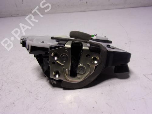 Used Front right lock TOYOTA YARIS (_P21_, _PA1_, _PH1_) 1.5 Hybrid (MXPH11) (92 hp) 15887588