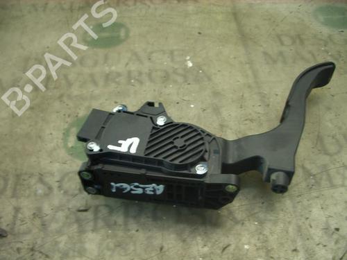 Used Pedal Pedal 3774693 3774693
