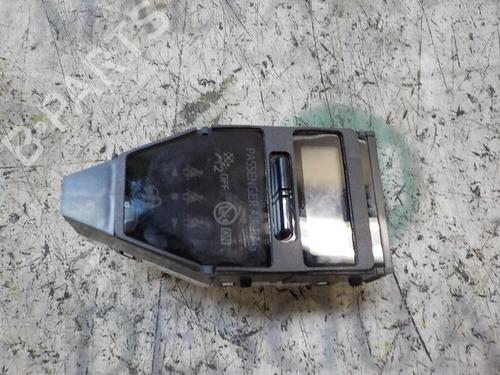 Switch TOYOTA AURIS (_E18_) 1.8 Hybrid (ZWE186_, ZWE186R) | BP3849456I30 