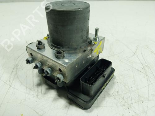 Used ABS pump ABS pump MERCEDES-BENZ VITO Van (W447) 114 CDI (447.601, 447.603, 447.605) (136 hp) 15962935 15962935