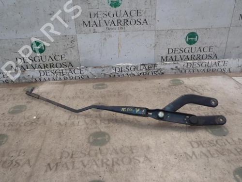 front-wipers-mechanism-ford-focus-c-max-dm2-18-tdci-2003-2004-2005-2006-2007-3799444 main image