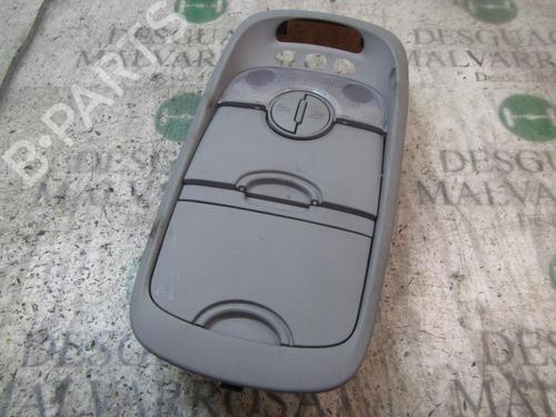 Used Interior roof light KIA SORENTO I (JC) 2.5 CRDi 4WD (140 hp) 7410750