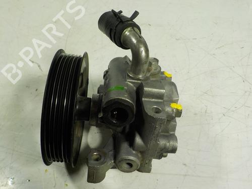 Used Steering pump Steering pump FORD TOURNEO CONNECT 1.8 TDCi /TDDi /DI (75 hp) 8170357 8170357