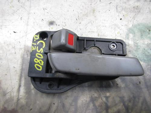 Used Front left interior door handle Front left interior door handle KIA CARENS III MPV (UN) 2.0 CRDi 140 (140 hp) 4008005 4008005