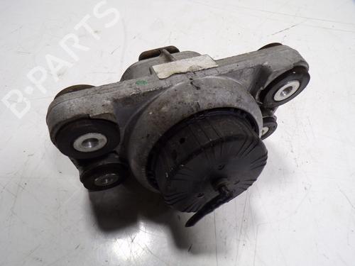 Engine mount LAND ROVER RANGE ROVER SPORT II (L494) 3.0 SDV6 4x4 | BP13522637M89 