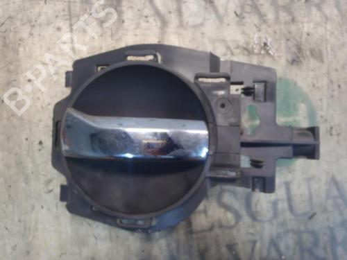Used Front right interior door handle Front right interior door handle CITROËN C3 I (FC_, FN_) 1.4 HDi (68 hp) 3802366 3802366