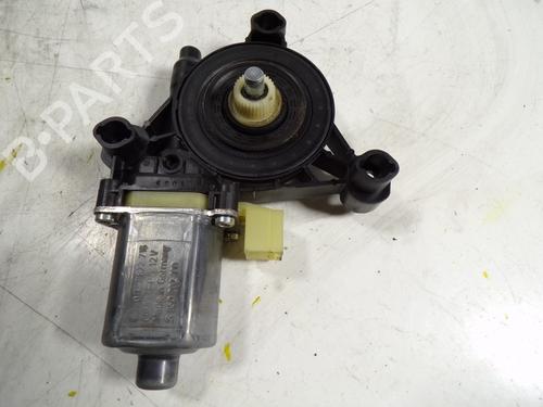 Used Right front window motor Right front window motor SEAT LEON SC (5F5) 2.0 TDI (184 hp) 7828220 7828220