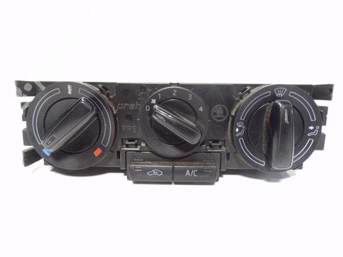 Used Climate control SKODA RAPID (NH3, NK3, NK6) 1.6 TDI (105 hp) 12119439